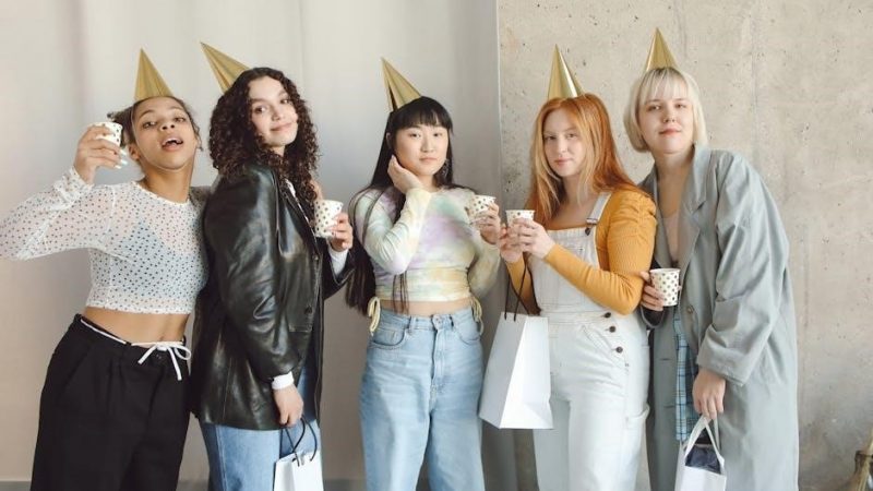 a good girls guide to murder summary